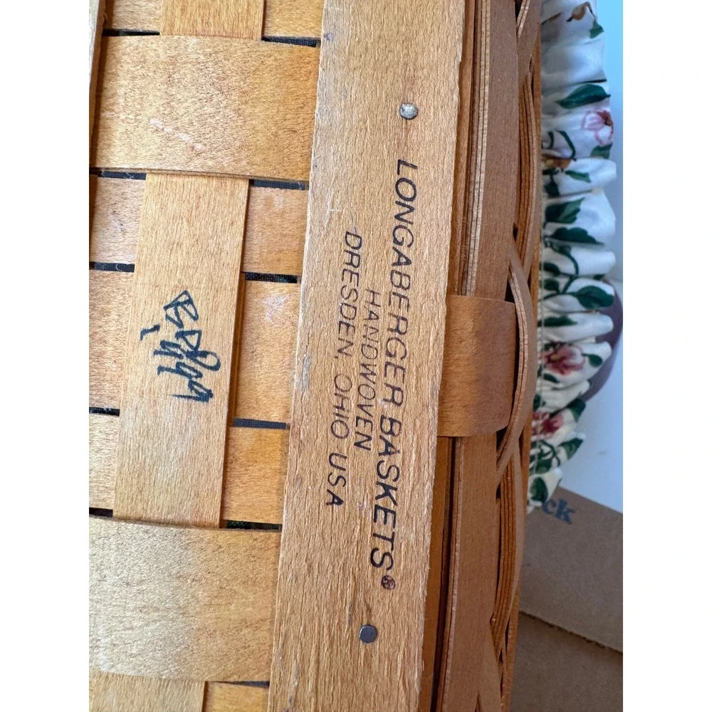 Longaberger Cottage Garden Tour Bread Basket Liner Brick May 2000 Signed